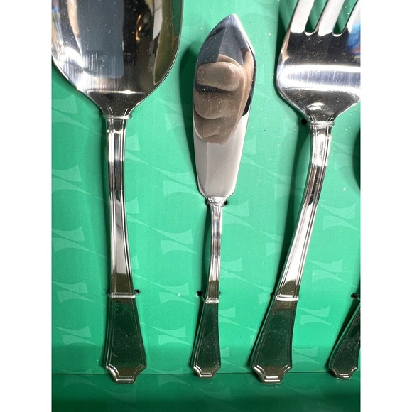 International Home 5 Piece Hostess Set Stainless Steel Flatware Casino Pattern - Picture 4 of 9